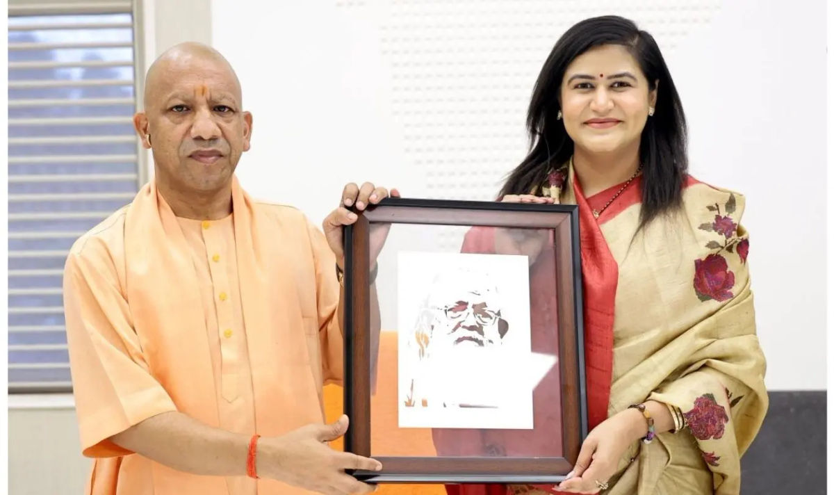 दादरी विधानसभा सीट से टिकट की दावेदार BJP की महिला नेता, मिली CM से