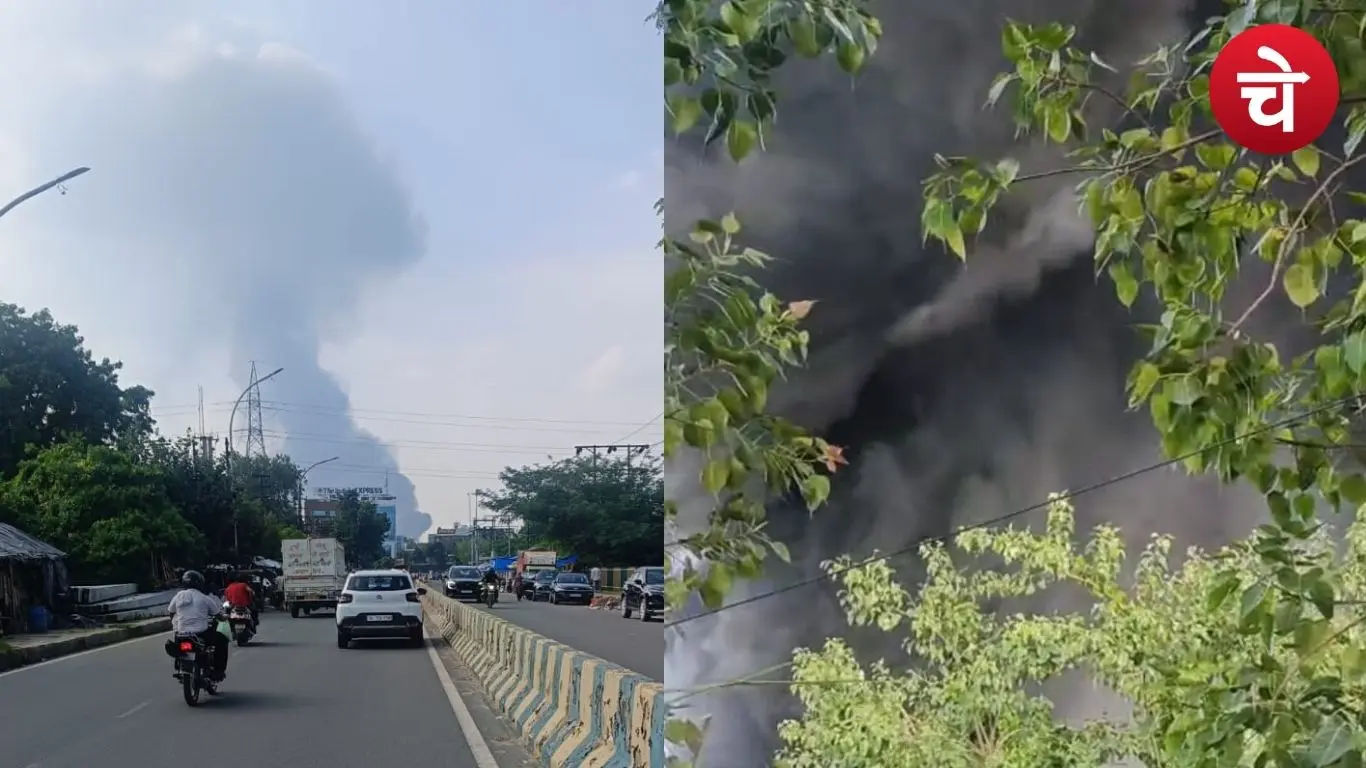 Massive fire breaks out at scrap warehouse