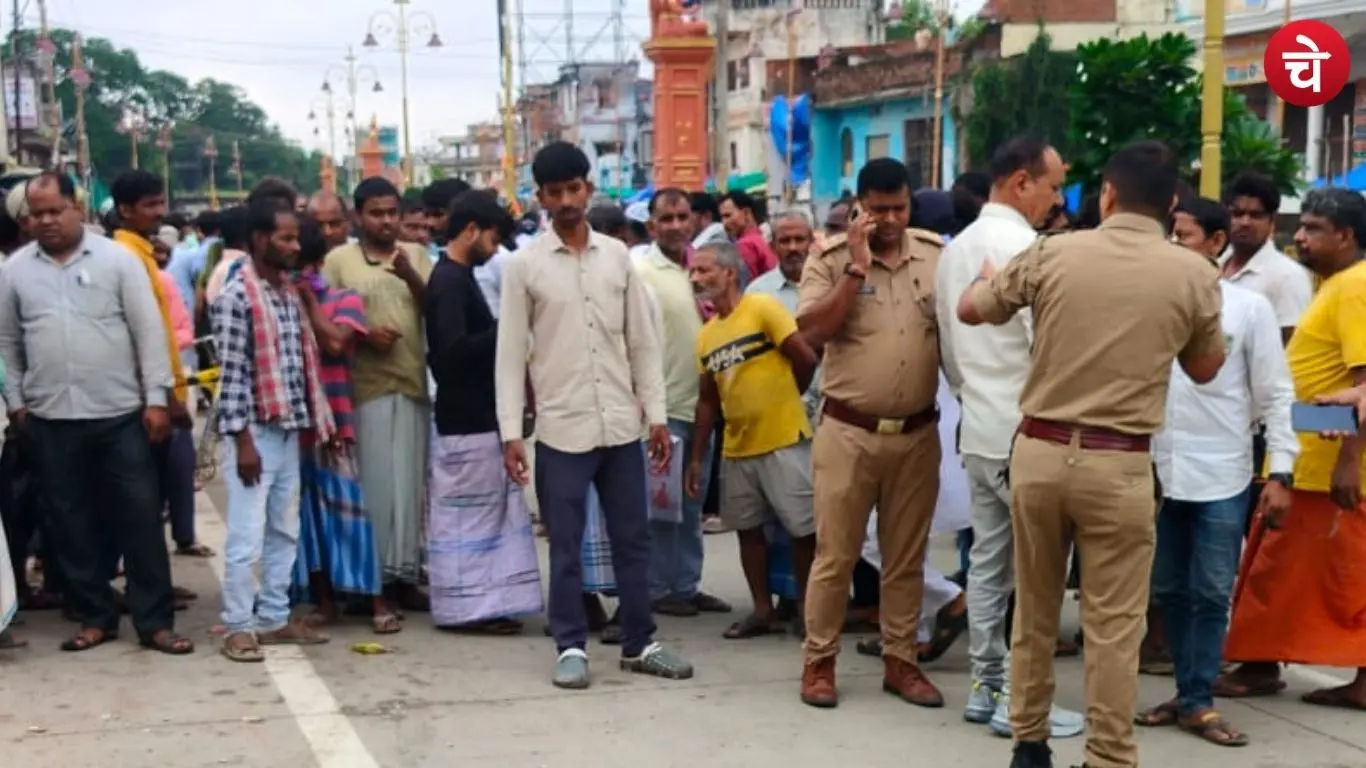 Varanasi road accident