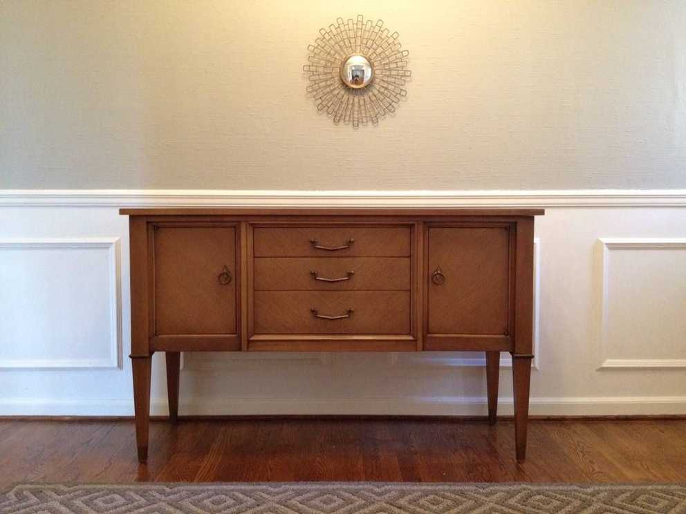 Displaying Gallery of Dining Room Sideboards (View 2 of 15 Photos)