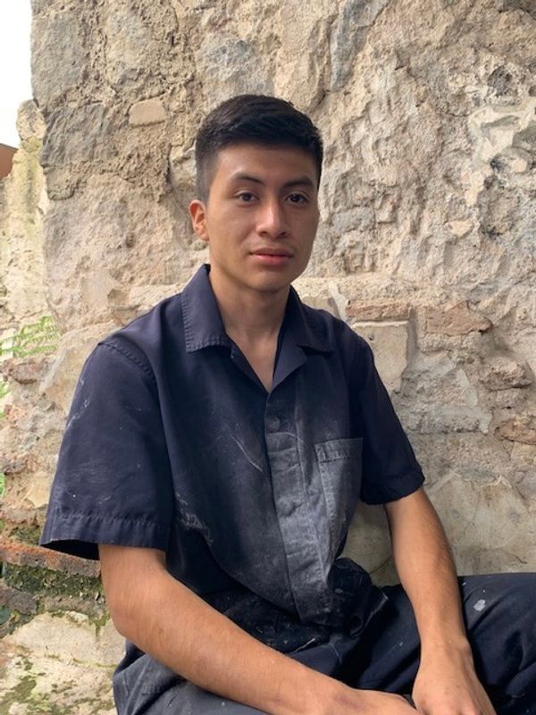 A photo of Edwin, one of the Guatevelas artisans