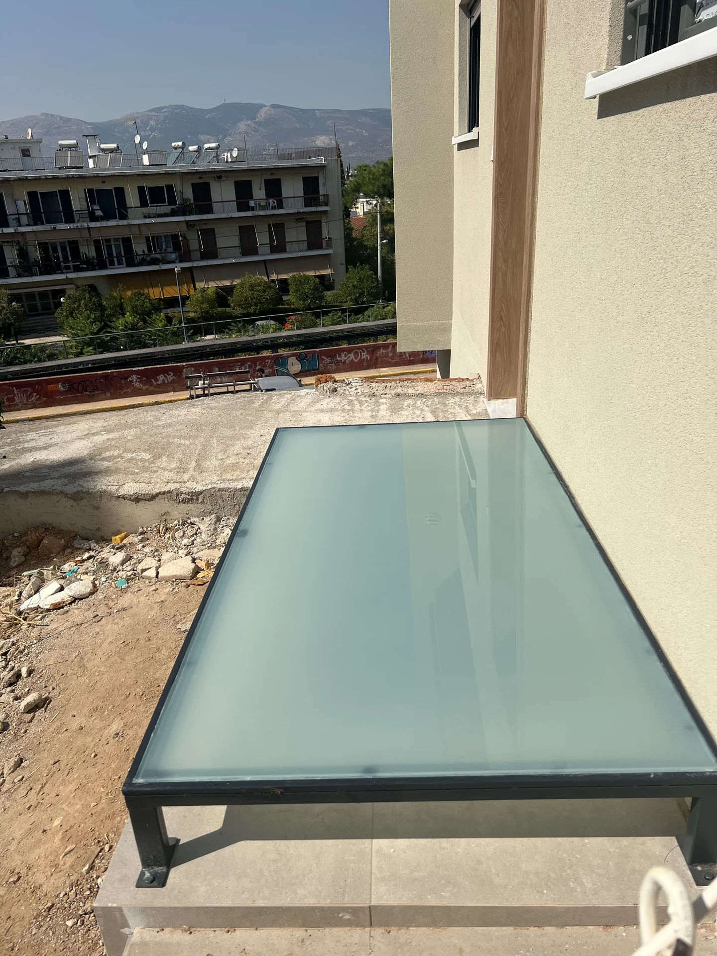 Σκέπαστρα 5