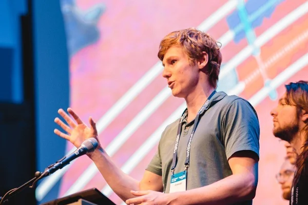 Dylan Smit was op Gamescom: ‘Mijn droom binnen de IX-industrie is een nauwere samenwerking tussen ontwikkelaars, vernieuwers en bedrijven’