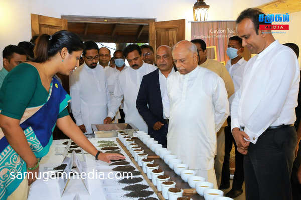 தேயிலை, தொழில்துறைக்கான  சர்வதேச மேம்பாட்டினை பாராட்ட வேண்டும் - பிரதமர்! 