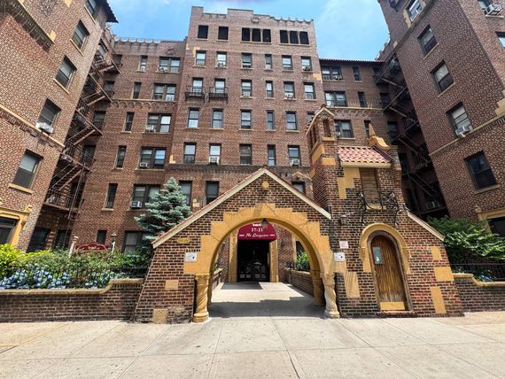37-21 80th Street, #1R