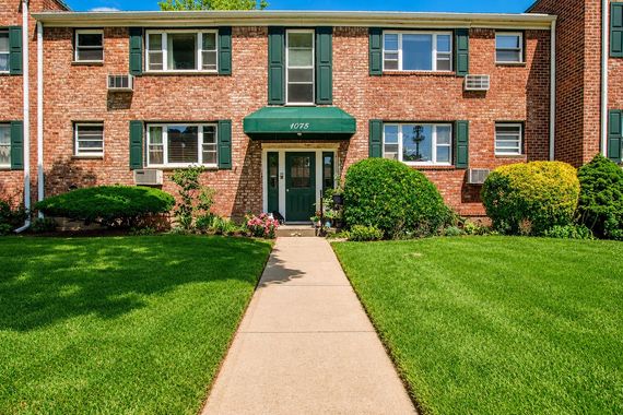 1075 Fenwood Drive, #3