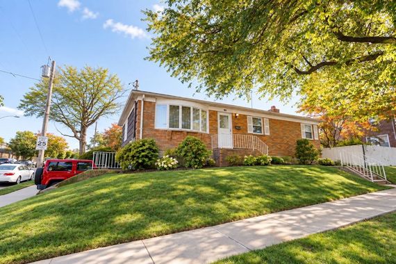 80 Jefferson ave