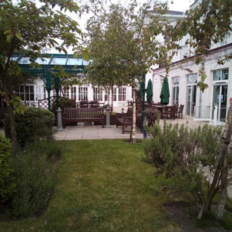 Southport Care With Nursing - Find & Compare Care With Nursing