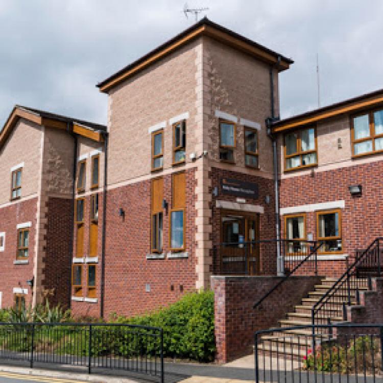 Roby House Care Centre Care home CareHug