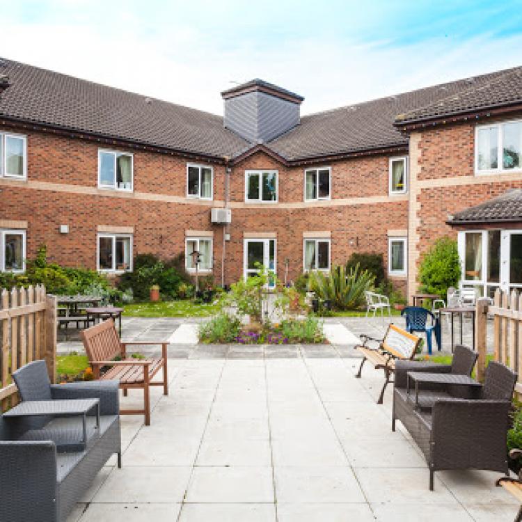 Newcastle Upon Tyne Care With Nursing Care Homes Care Homes in