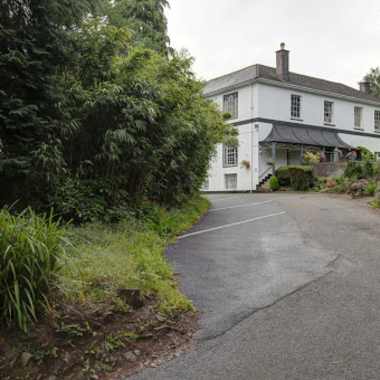 Saltash Care With Nursing Find & Compare Care With Nursing