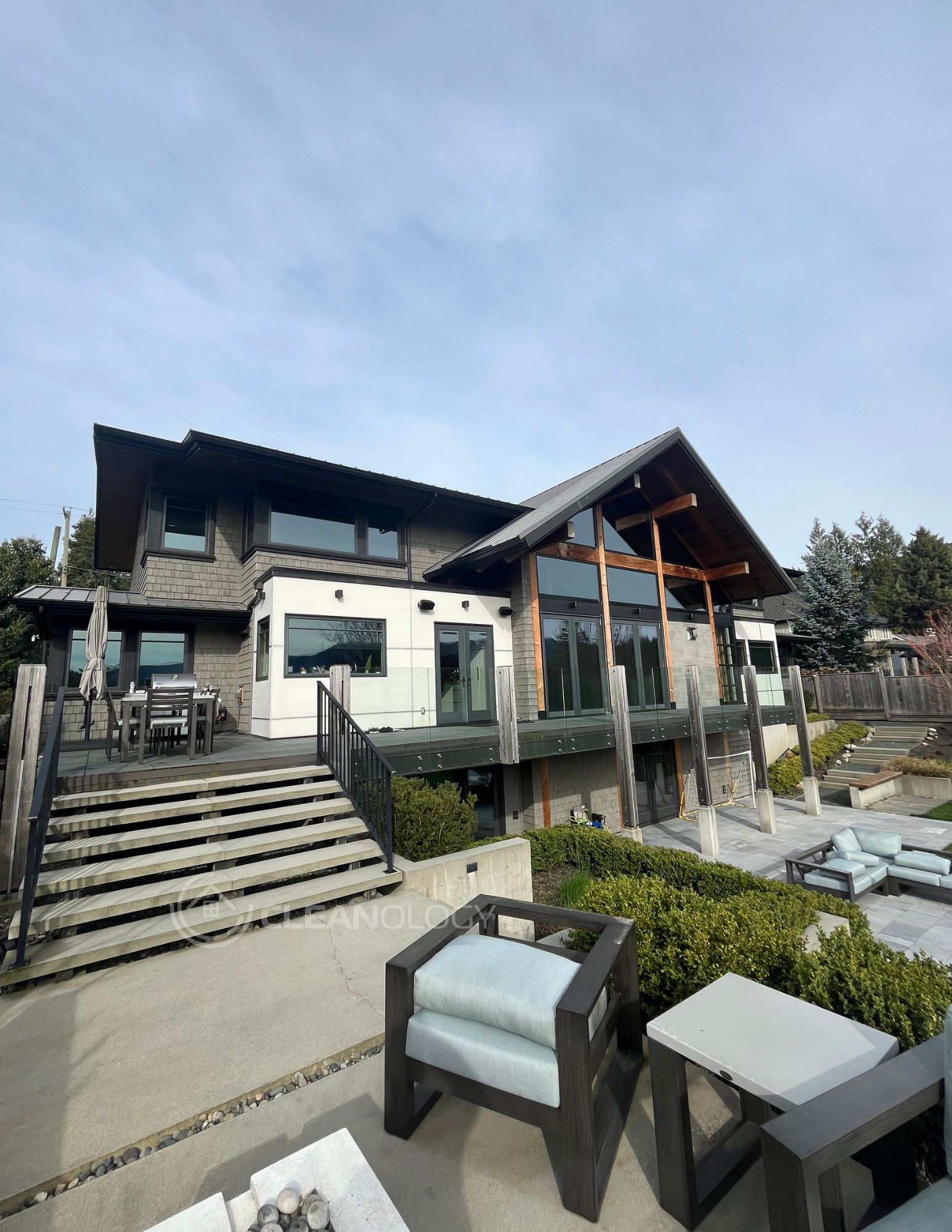 The Property – image 1