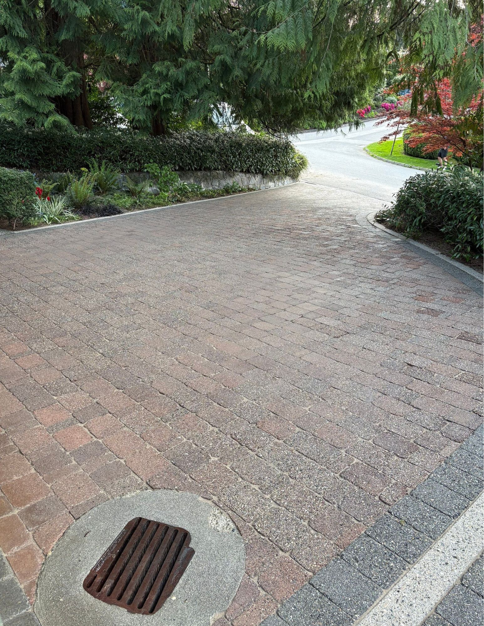 Stabilize Joint Sand to Lock Pavers in Place