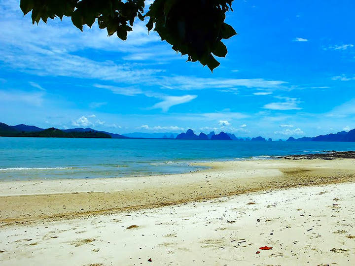 Phang Nga Bay &amp; James bond with Sea Canoe By Big boat 