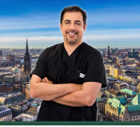Dr. Afshin Moheb