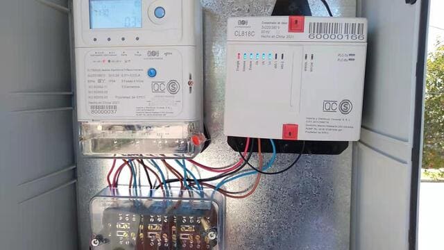 CLOU Power Line Communication Applied On-site