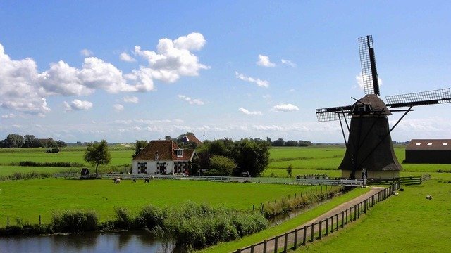 Power Grid Frequency: Why is it Important?