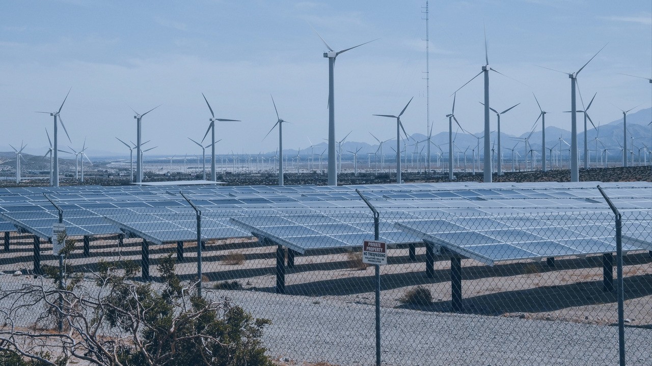 Combined Wind And Solar Power Generation