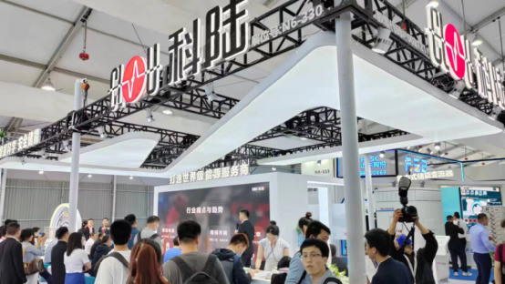 CLOU booth at the 7th SNEC International Energy Storage Technology EXPO (2023)