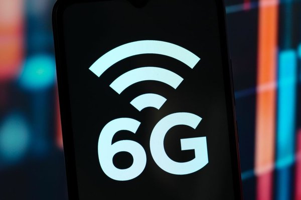 6G Is Coming. Heres What to Expect From the Next Generation of Cellular Tech