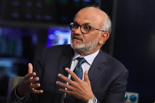 Adobe CEO Shantanu Narayen plans to step down after 18 years