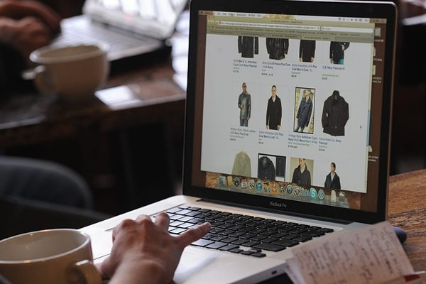 A new era of AI shopping: How brands are chosen by algorithms