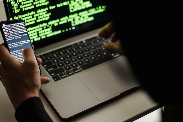 AI is helping call center scammers dupe more victims worldwide