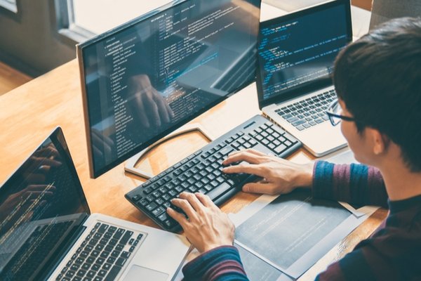  AI really is cutting out entry-level jobs for human workers, study claims 