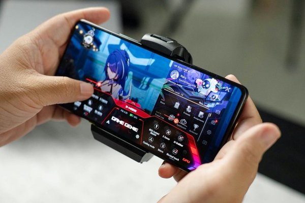 Gaming against AI could make you more confident with real teammates