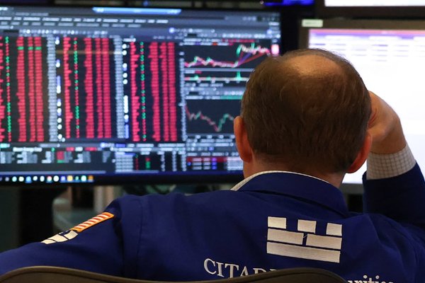  Deutsche Bank declares the honeymoon is over for AI ? heres why