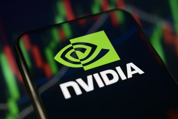 Tech and chip makers lose $1 trillion in massive AI sell-off
