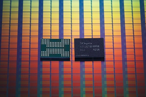 Apple RAM supplier makes $38B bet on AI boom lasting until 2029