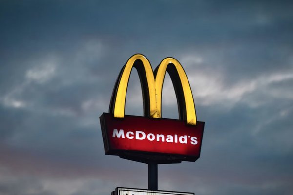 McDonalds is reportedly using AI to dynamically price its burgers