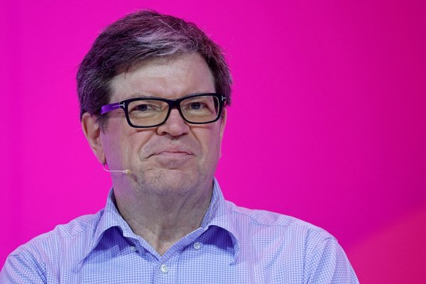 Metas Top AI Scientist Is Reportedly Quitting to Build His Own Startup