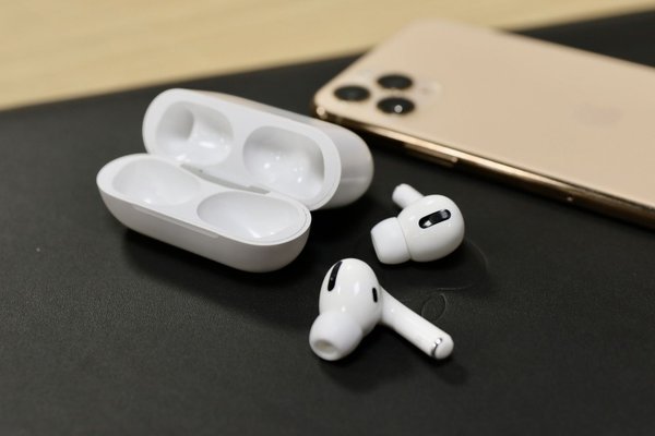 AirPods with built-in cameras could arrive sooner than expected