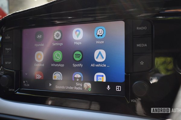 An Android Auto bug is messing up messaging for some users