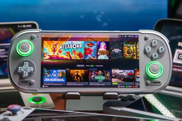 Modders are turning Android handhelds into mini Steam Decks