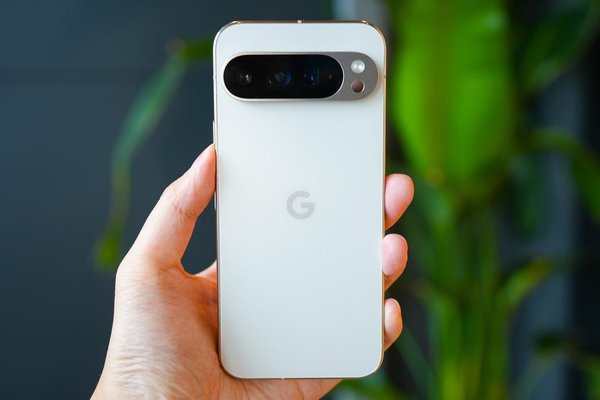 Leveraging Android Phones as High-Quality Webcams for Enhanced Video Meetings