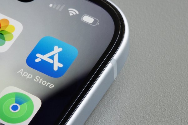 Apple begins requiring age verification for App Store use in Texas