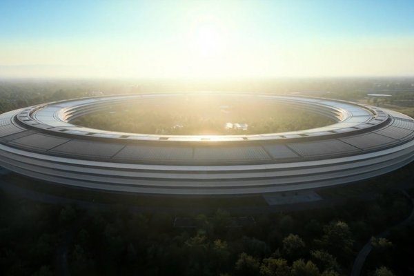 Apple standing its ground in Epics App Store fee suit