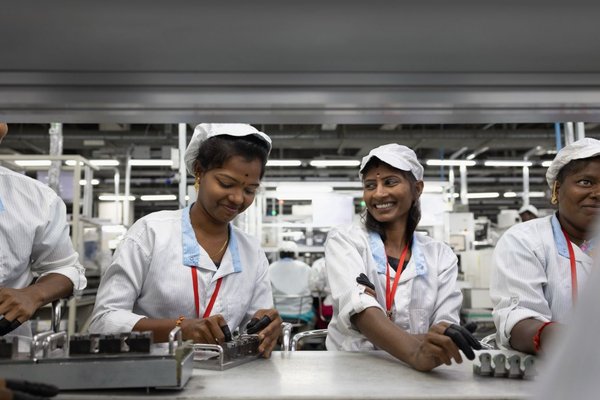 Apples Manufacturing in India Gets Boost From New Tariff Exemptions