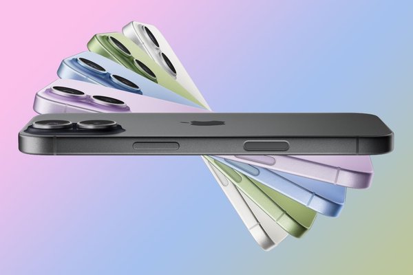 Apple Bucks Smartphone Slump With Production Surge