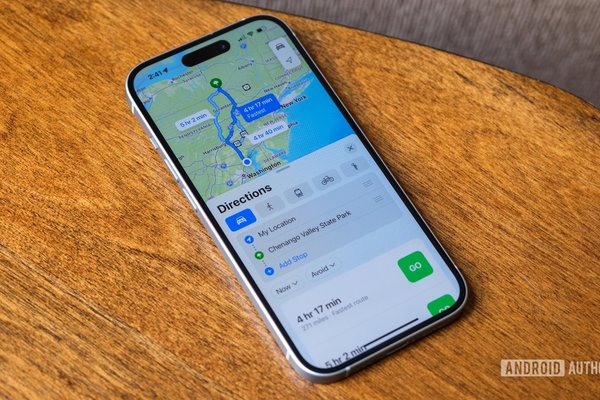 Apple Maps is becoming more like Google Maps in the worst way