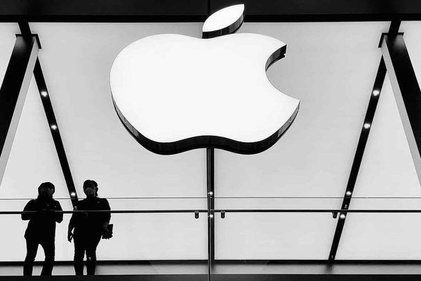 Apple Faces Threat of Losing Google Search Deal Amid Legal Delays