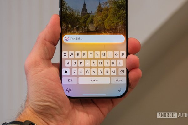 Siris big Apple Intelligence upgrades sound a whole lot like Gemini