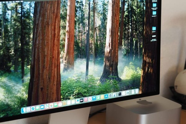 Apple Studio Display: The Ultimate Monitor for Mac Users 