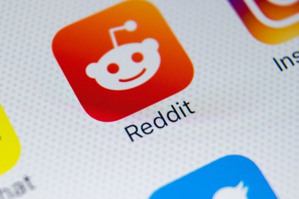  Reddit and Kick added to Australias social media ban as deadline looms  but critics are increasingly concerned 