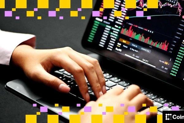 Bitcoin see-saws around $68,000, DOGE, ETH slide as tariff uncertainty weighs on risk assets