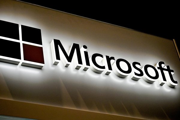Microsoft Reportedly Turned Over BitLocker Encryption Keys to the FBI