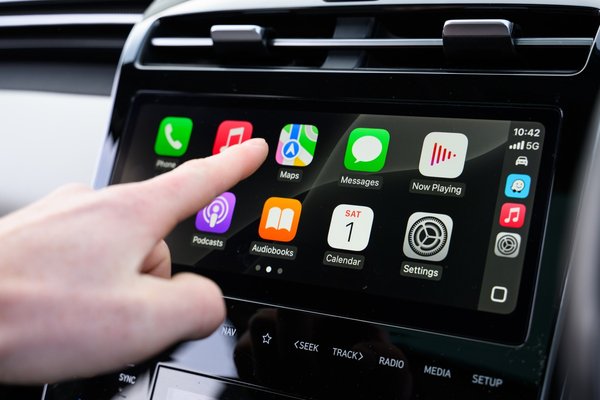 5 Bizarre Apple CarPlay Apps You Never Knew You Wanted